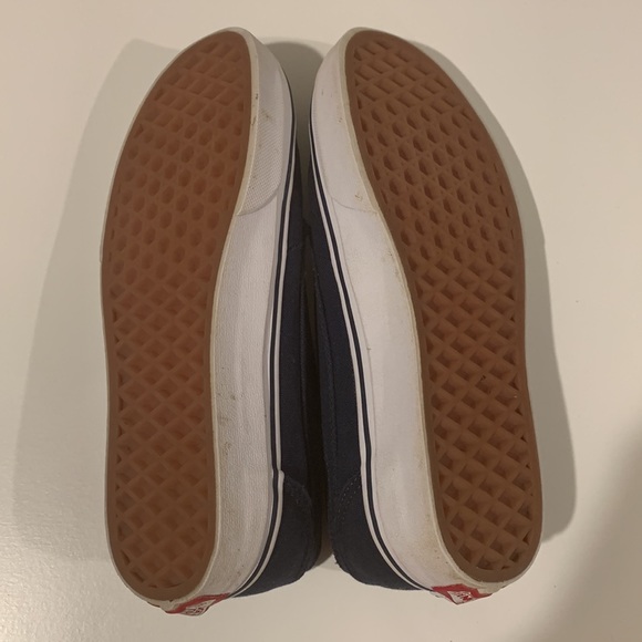 Vans - Picture 5 of 5